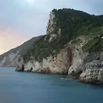 La Casa Dei Dipinti Delle Cinque Terre 아파트 라스페치아