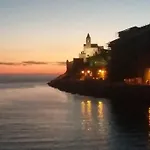 La Casa Dei Dipinti Delle Cinque Terre 아파트 *