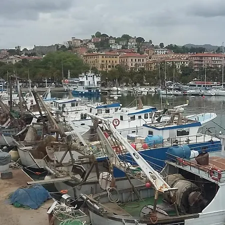 La Casa Dei Dipinti Delle Cinque Terre * ラ・スペツィア